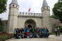 HALIÇ KÖPRÜSÜ - Elazığ Polisi, Çocuklara Çanakkale Ve İstanbul'u Gezdirdi