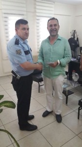 Emniyette Parasını Düşürdü, Kamera İle Tespit Edildi