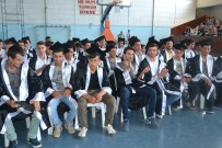 Gelibolu Mehmet Akif Ersoy Mesleki Ve Teknik Anadolu Lisesinde Mezuniyet Sevinci