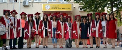 Salihli'de 59 Yıllık Mezuniyet Töreni