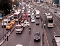 Sefaköy'deki kaza E-5'i kilitledi