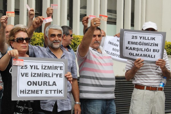 Emeklilerden Kocaoğlu'na kırmızı kart