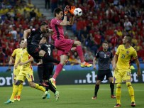 PAVEL - Arnavutluk İlk Galibiyetini Aldı