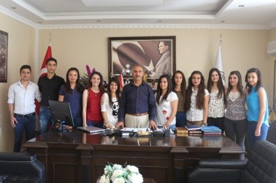 Başkan Culha'dan Stajyer Öğrencilere ''Üniversite Okuyun'' Tavsiyesi