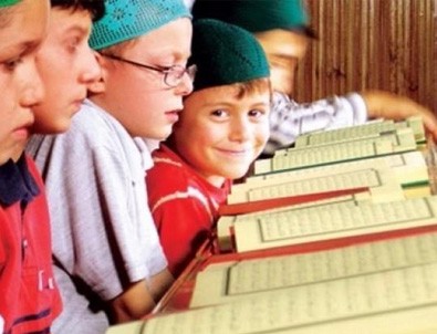 Haydi çocuklar camiye