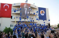 Erdemli MYO'da Mezuniyet Sevinci