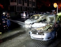 OTOMOBİL KUNDAKLAMA - Eyüp'te iki otomobil kundaklandı