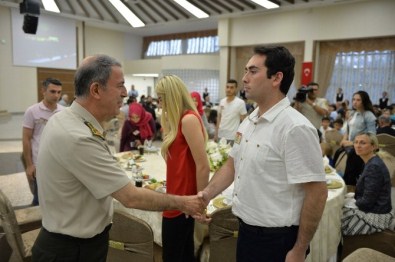 Mardin'deki Çatışmada Yaralanan Bursalı Teğmen, Genelkurmay Başkanı İle İftarda