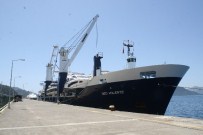 KARGO GEMİSİ - Milyon Dolarlık Lüks Yatlar Kargo Gemisiyle Geldi
