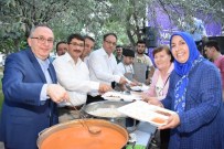 İFTAR SOFRASI - Şehzadeler'in İftar Sofrası Aşağıçobanisa'da Kuruldu