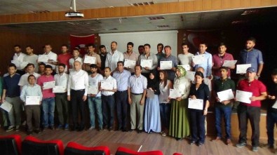 Kulp'ta Girişimcilik Sertifikaları Dağıtıldı