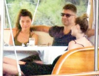 ÖZCAN DENİZ - Özcan Deniz sevgilisiyle böyle görüntülendi