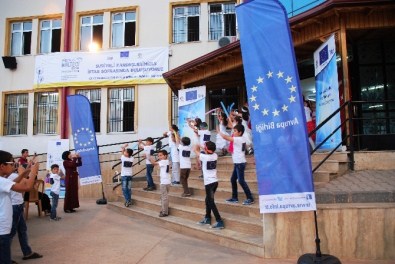 Gaziantep Avrupa Birliği Bilgi Merkezi Dünya Mülteciler Günü'nde 850 Kişiye İftar Verdi