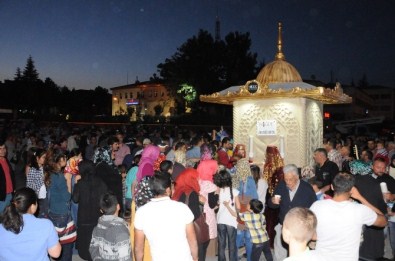 Niğde'de Ramazan Şerbeti İkram Çeşmesinden