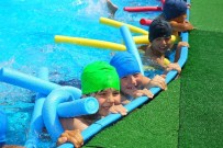 AHMET KUTSİ TECER - Portatif Havuzlarda Yüzme Öğrenecekler