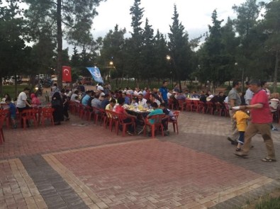 Ülkücüler İftarda Buluştu