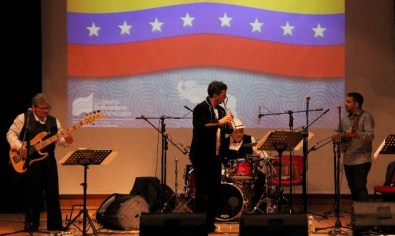 Venezuela'nın Bağımsızlık Yıl Dönümü Çsm'de Kutlandı