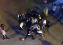 5 Kişi 'Ağzınla İç' Diyerek Kız Arkadaşının Yanında Genci Öldüresiye Dövdü