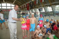 EROL AYDIN - Belediyenin Yüzme Kursunda Start Verildi