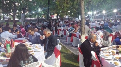 Develi Kaymakamı Duru, Şehit Aileleri İle İftarda Buluştu