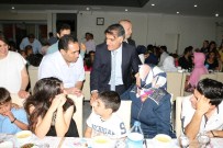 KORUYUCU AİLE - Koruyucu Aileler İftar Yemeğinde Bir Araya Geldi