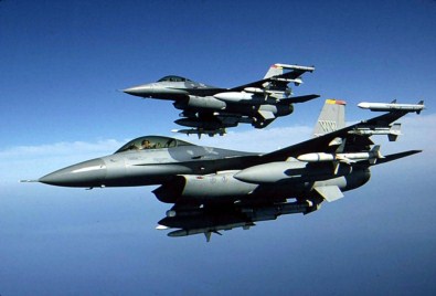 Savaş uçakları PKK'ya bomba yağdırdı