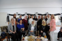 FAHRİ KORUTÜRK - Tenzile Erdoğan Aile Merkezi Kursiyerleri El Emeklerini Sergiledi