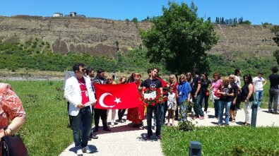 Agem, Azerbaycan'daki 'Dostluk Köprüsü' Uluslararası Halk Dansları Festivalinde