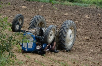 Bafra'da Traktör Devrildi Açıklaması 1 Ölü