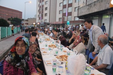 Başkan Şahin, Fatih Mahallesi Sakinleri İle İftarda Buluştu