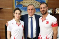 ÜMIT ŞAMILOĞLU - Şampiyon Sporcular, Başkan Yılmaz'ı Ziyaret Etti