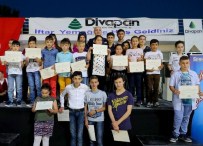 İLLÜZYONİST - Divapan Ailesi İftarda Bir Araya Geldi