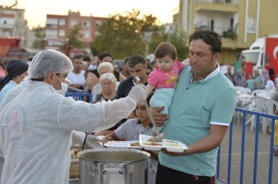 Muratpaşa Belediyesi'nden Etiler'de İftar