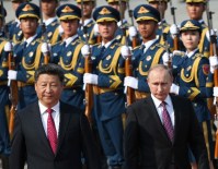 ŞANGAY İŞBİRLİĞİ ÖRGÜTÜ - Putin, Çin Devlet Başkanı Jinping'le Görüştü