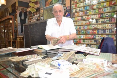 Tüm Sermayesini 50 Yıllık Koleksiyonuna Verdi