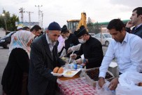 İFTAR SOFRASI - Tuşba Belediyesi'nden Mahalle İftarları