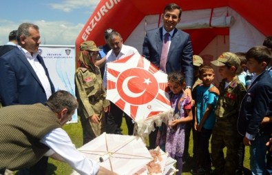 Aziziye'de Uçurtma Şenliği Düzenlendi