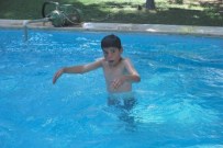 MEHMET ARSLAN - Ceylanpınar'da Sıcak Hava Bunaltıyor