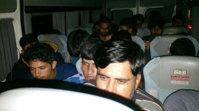 Edirne'de 27 Kaçak Göçmen Yakalandı