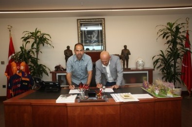 Başkan Altınok Öz, AKUT İle Protokol İmzaladı