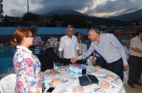 ON BIR AYıN SULTANı - Karalar Açıklaması 'Dünyanın En Güzel Şeyi İnsanların Birbirini Sevmesidir'