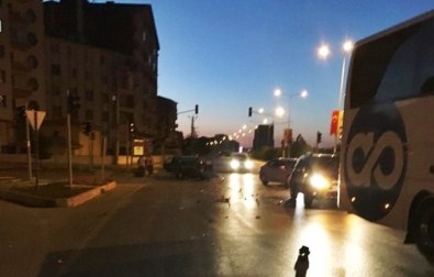Sungurlu'da 3 Ayrı Trafik Kazası Açıklaması 4 Yaralı