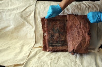 Suriyelilere 'Sahte Tevrat' Operasyonu