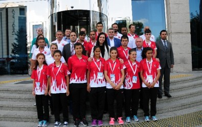 Türkiye Özel Sporcular Federasyonu'ndan AK Parti'li Karaaslan'a Ziyaret