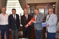 BAYıNDıRLıK VE İSKAN BAKANı - Vali Güvençer'e Kırmızı Dipli Mumla Davetiye