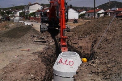 Demirci'de 65 Kilometrelik Altyapı Yenileniyor