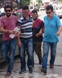 YAŞLI ÇİFT - Kendilerini Savcı Ve Polis Olarak Tanıtan Dolandırıcı Kardeşler Yakalandı