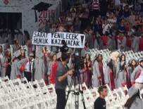 İSTANBUL KÜLTÜR ÜNIVERSITESI - Kültür Üniversitesi mezuniyetinde skandal pankart