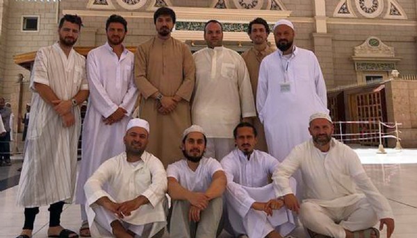 Tolga Zengin Umre'de