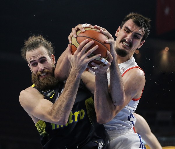 Abdi İpekçi'de kazanan F.Bahçe.